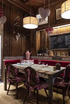 La Winstub Le Chambard - Table